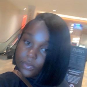 Meet your Posher, Aji